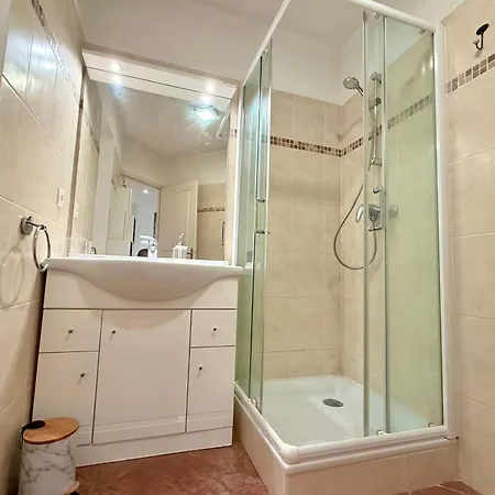 Vakantiehuis Les Pins - 2 People - Close To Beaches And Shops