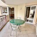 Les Pins - 2 People - Close To Beaches And Shops جوان ليه باه